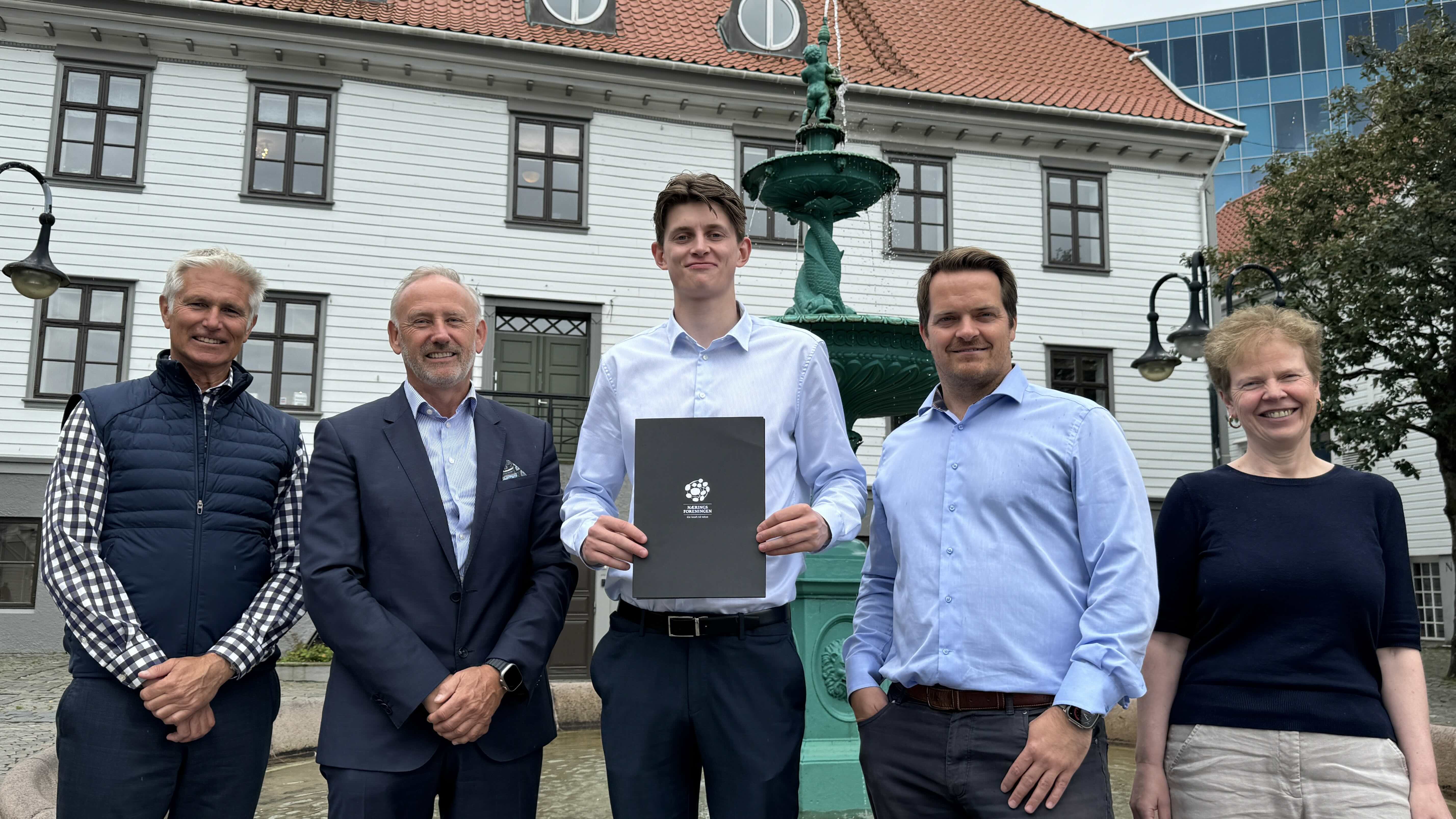 Gabriel er den siste som får 100.000