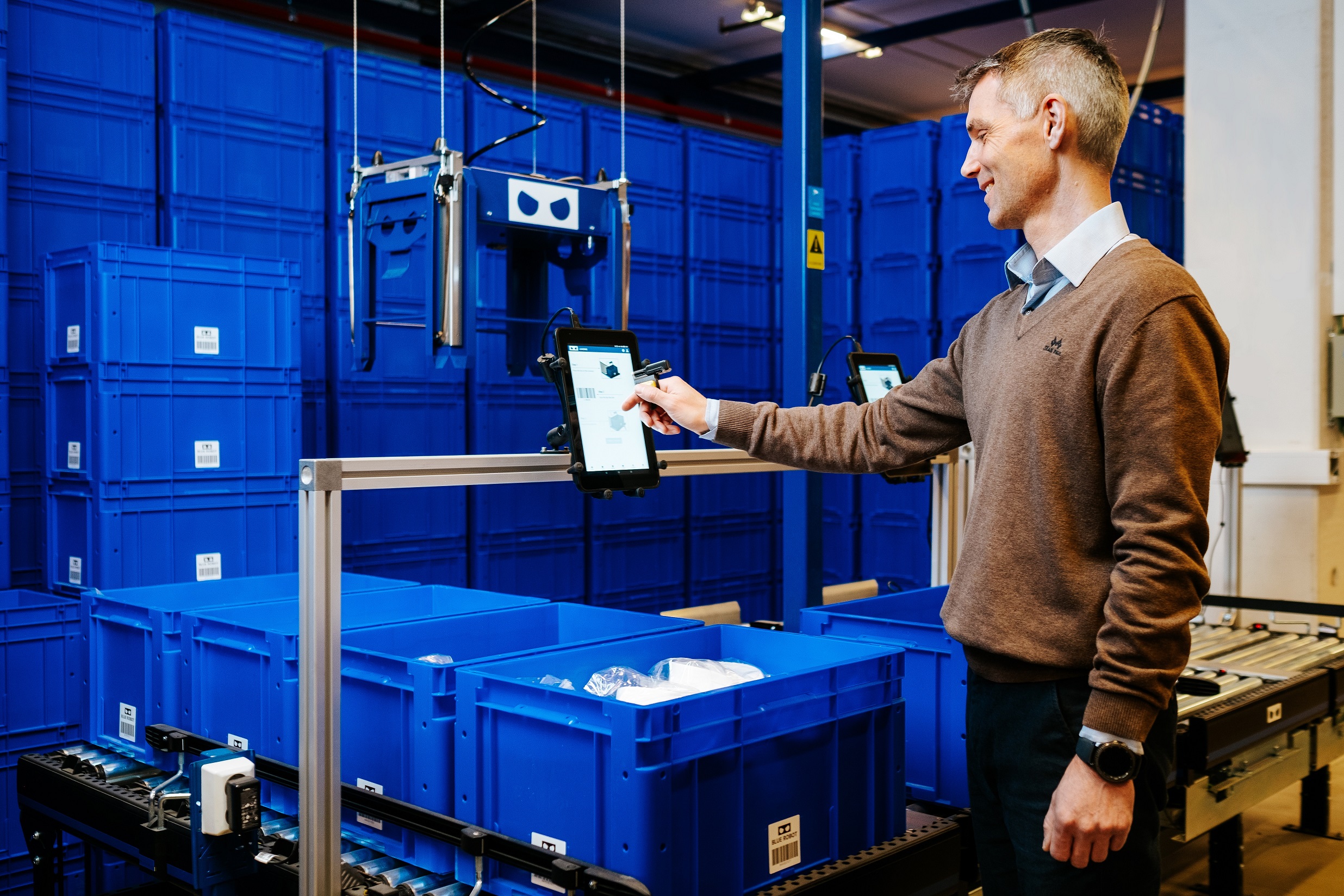 Satser på robotisert lagerautomasjon