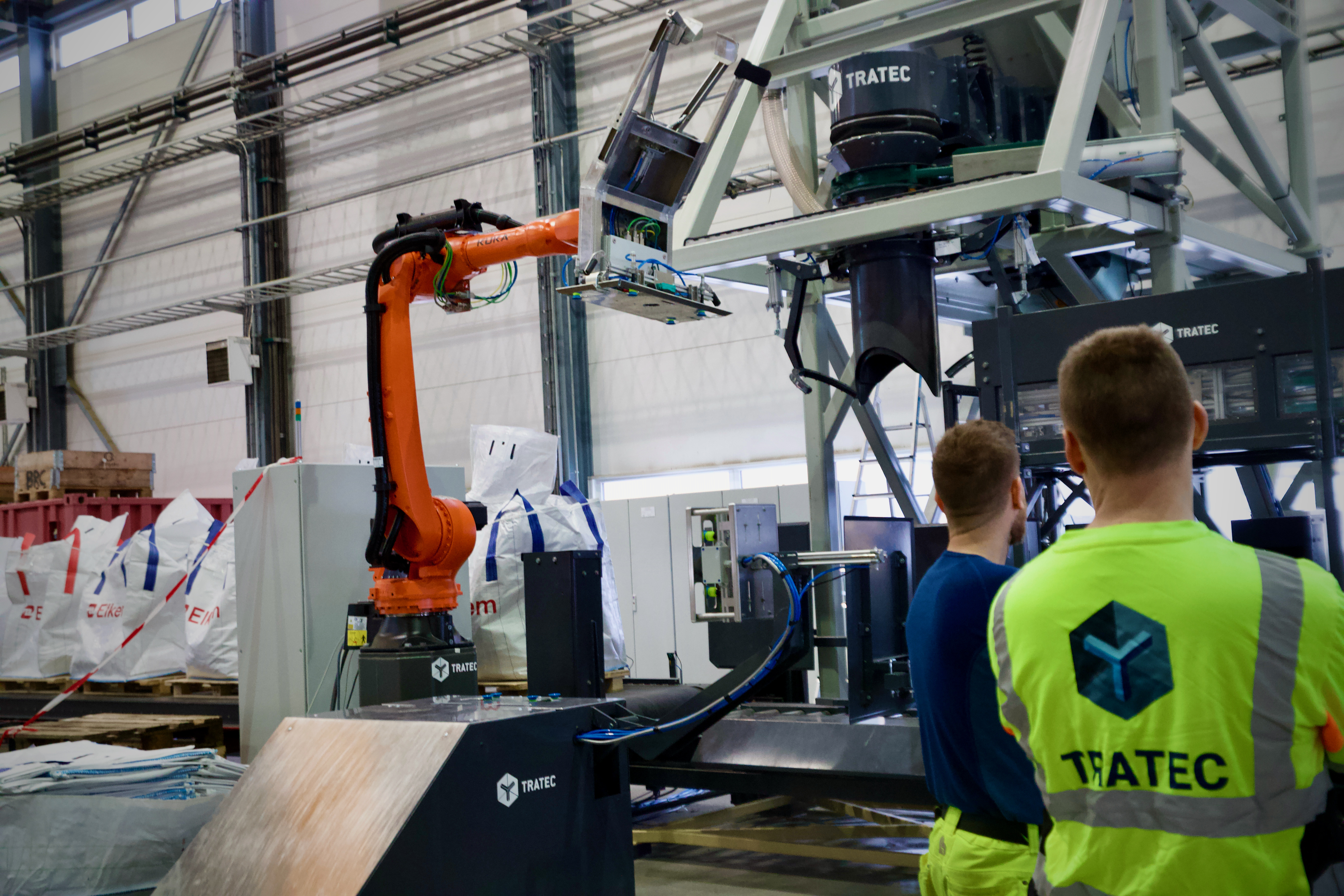 Nå skal roboten gjøre pakkejobben