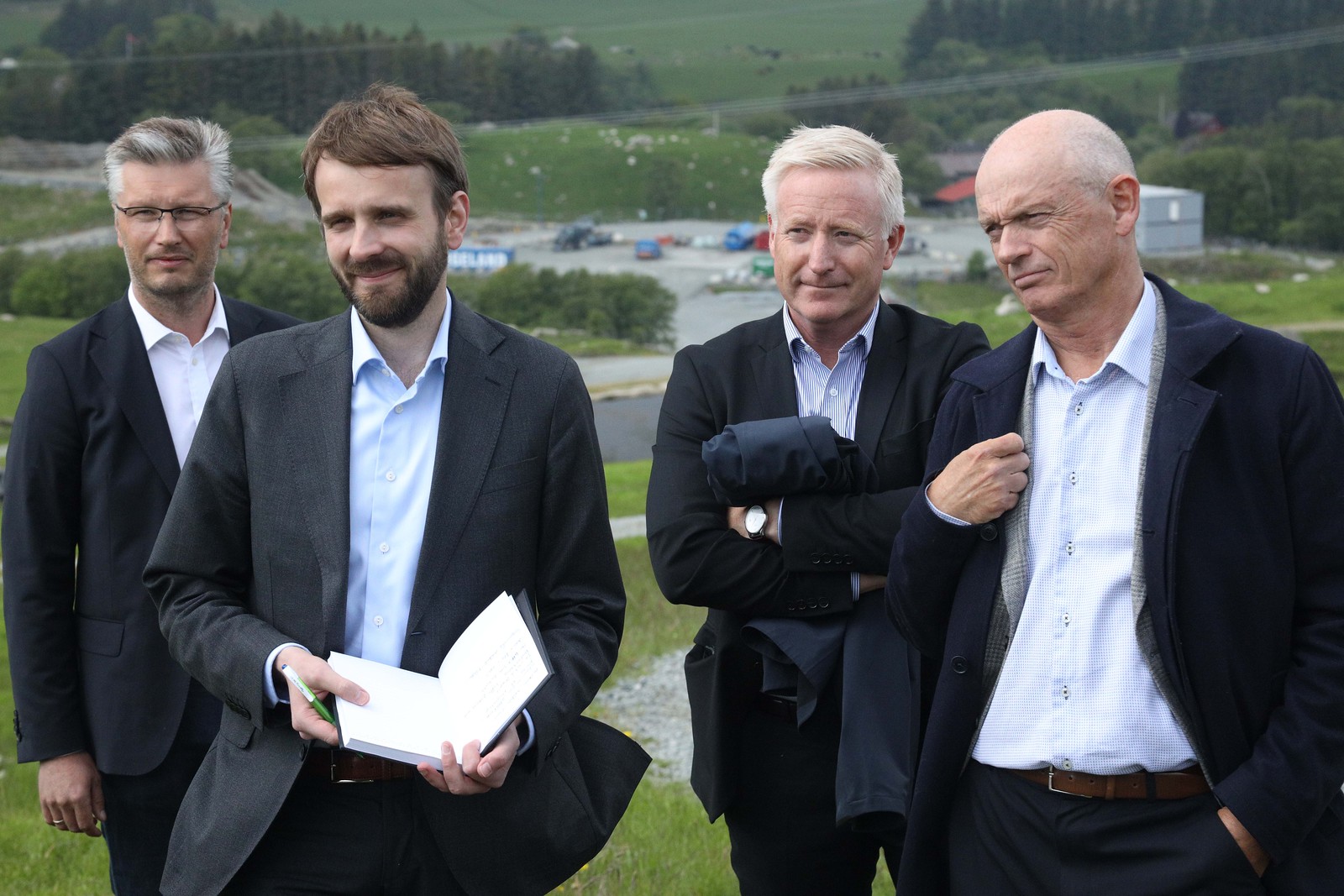 Næringsminister Jan Christian Vestre besøker Time Energipark