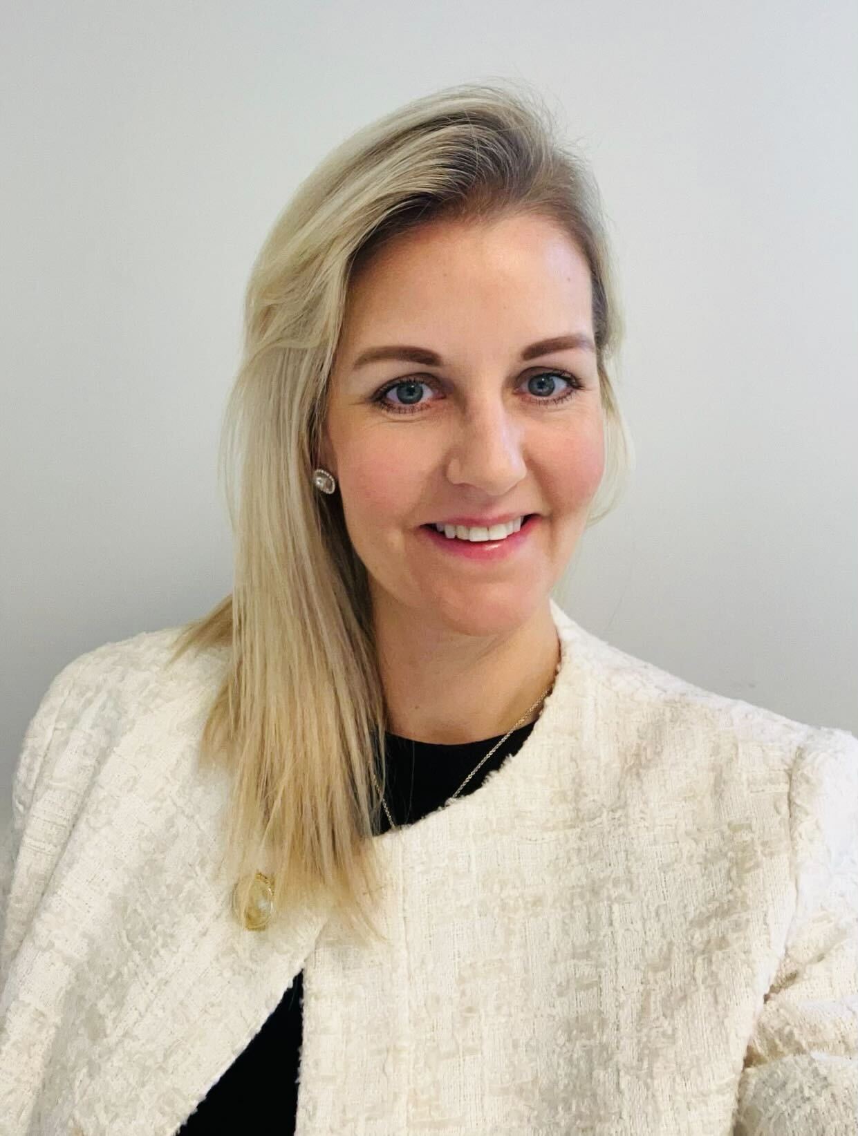 Stine Lillesund - Gladmat AS