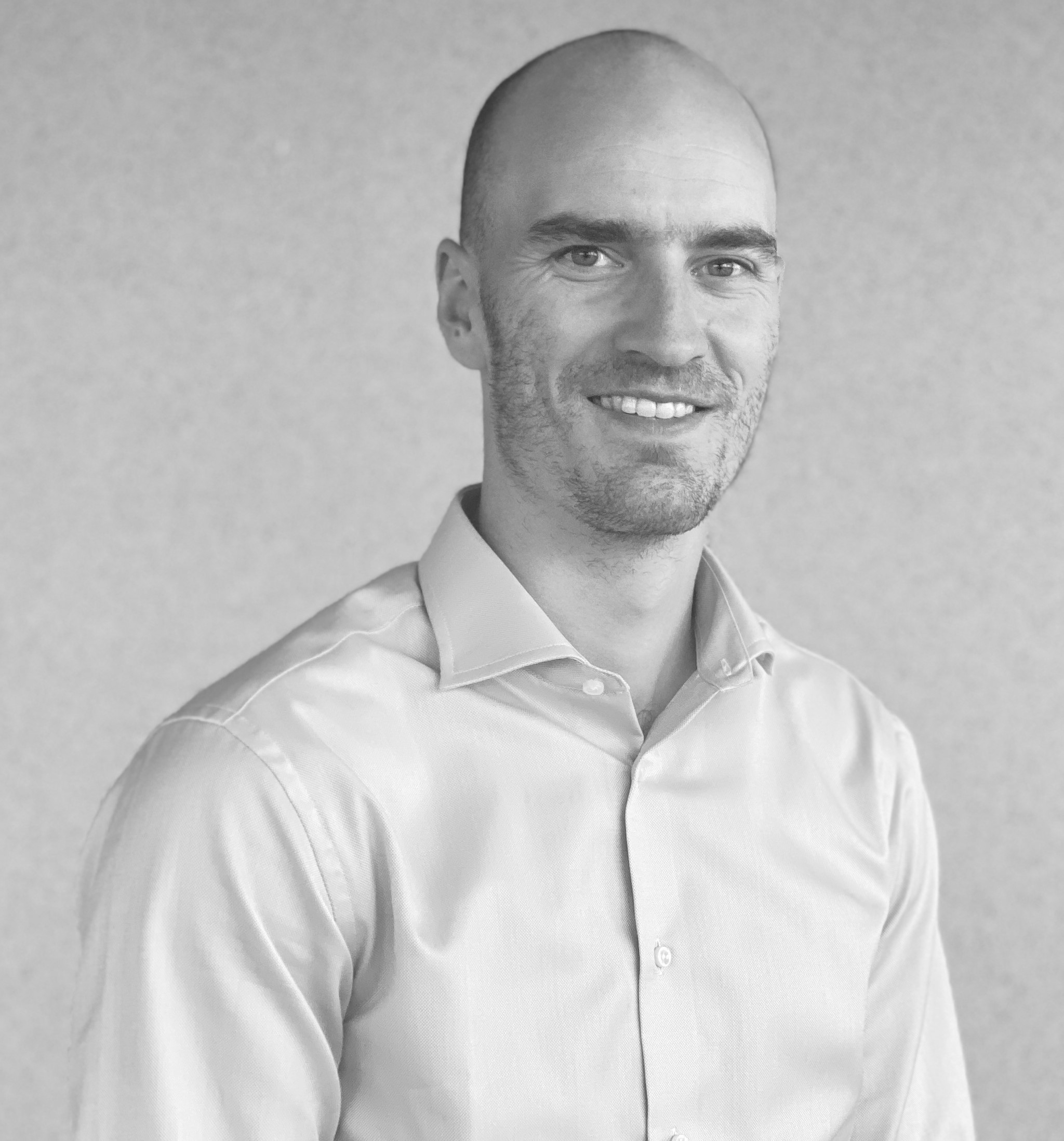 Fredrik Omdal - Stangeland Maskin AS